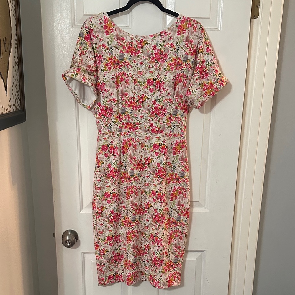 Alexia Admor Pink and White Floral Midi Dress